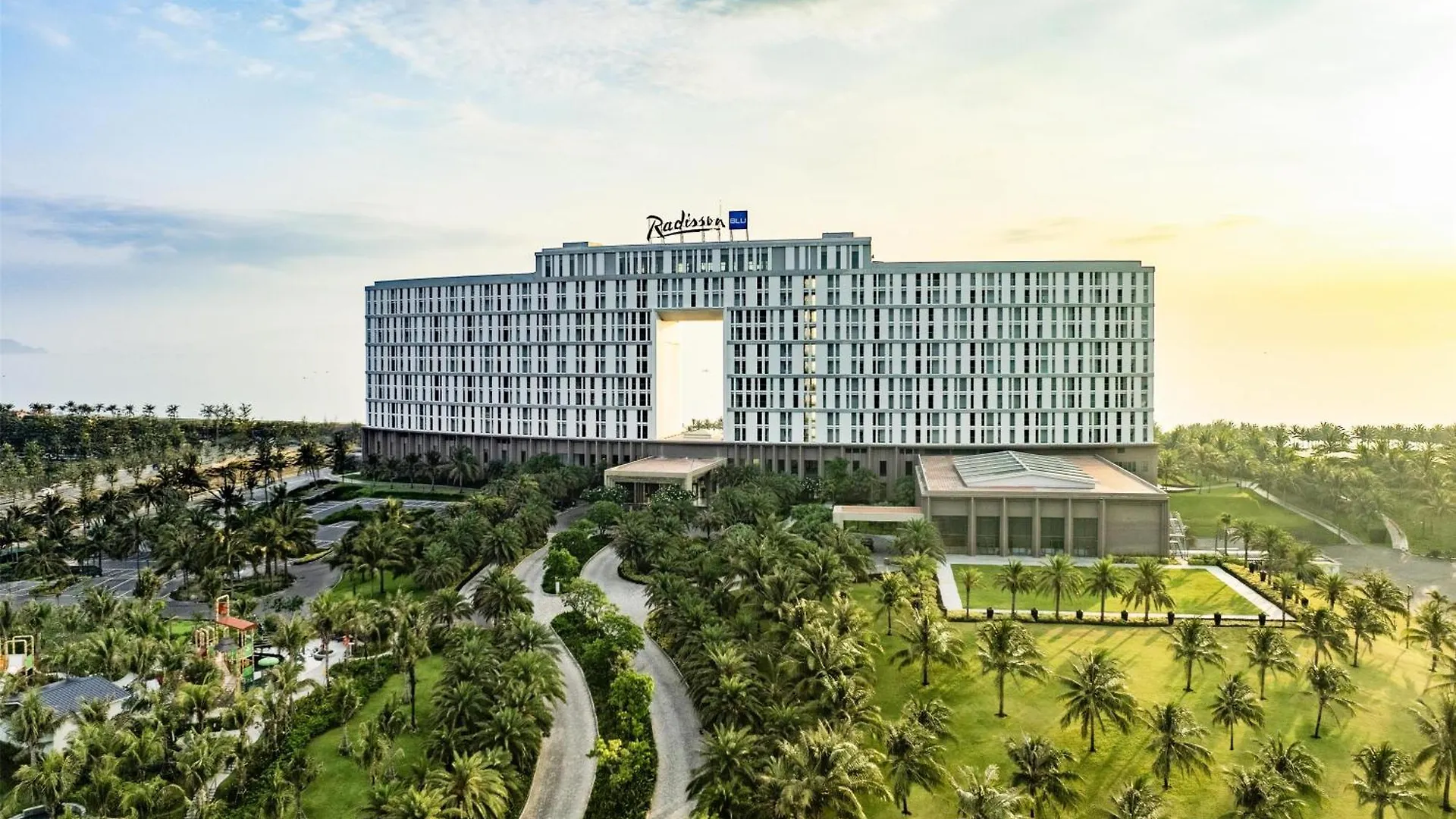 Radisson Blu Resort Cam Ranh contacts
