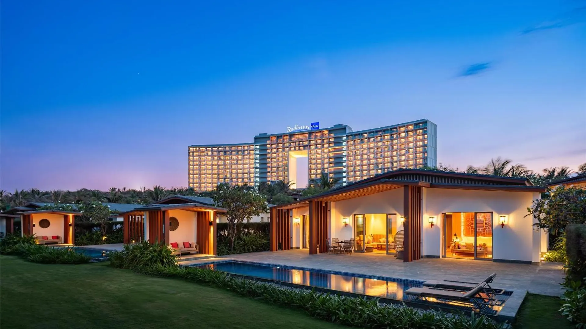 Radisson Blu Resort Cam Ranh Mieu Ong Vietnam